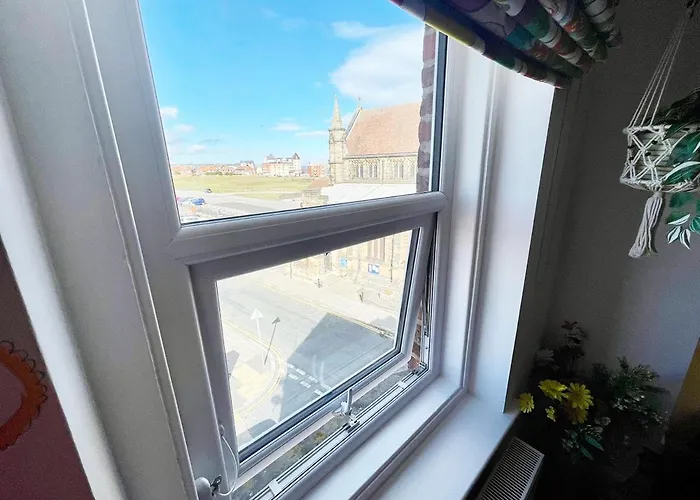 דירה Langdale Loft - *