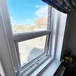 Апартаменты Langdale Loft - *